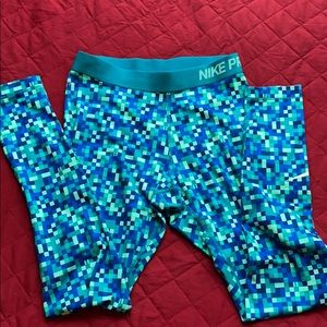 LAST CHANCE!! Nike Pro Fleece-Lined Running Pants